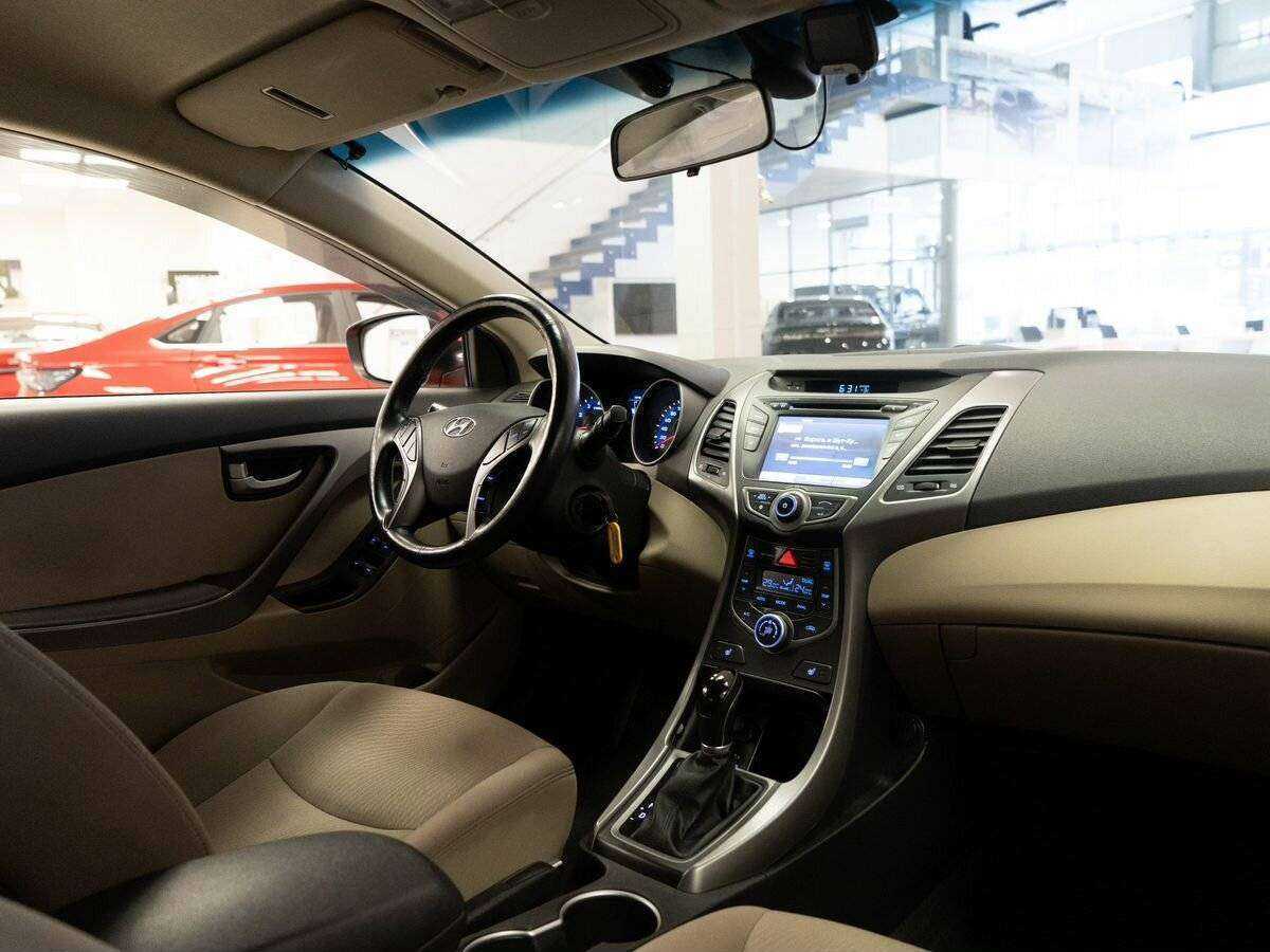 Купить Hyundai Elantra, 2014, 79 550 км.. Фото: #18