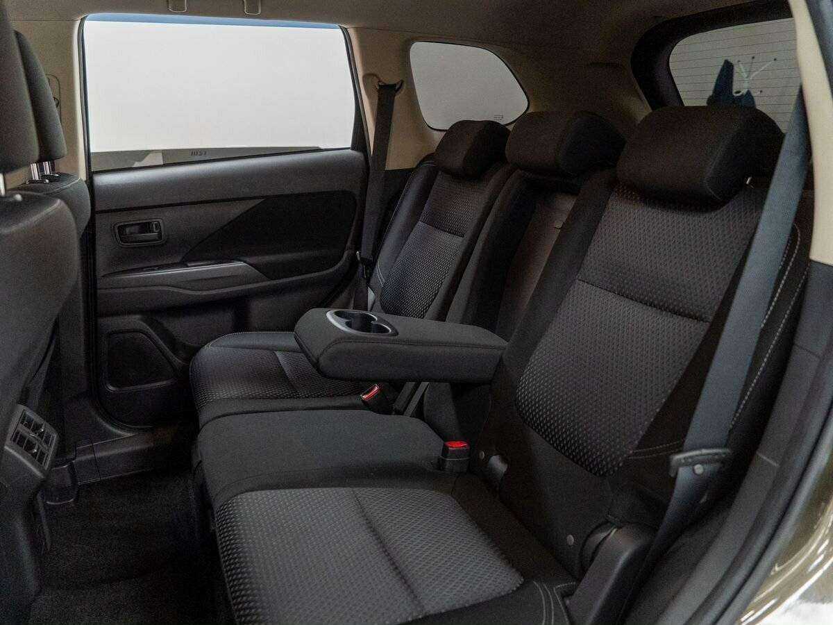 Купить Mitsubishi Outlander, 2018, 98 200 км.. Фото: #6