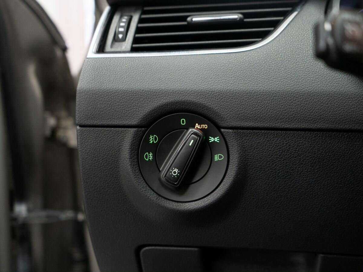 Купить Skoda Octavia, 2018, 141 200 км.. Фото: #14