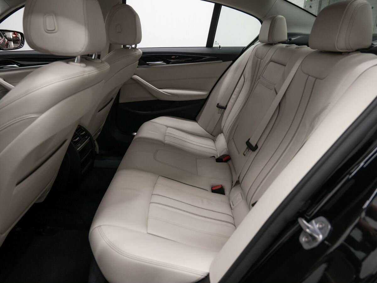 Купить BMW 5 серии, 2018, 174 500 км.. Фото: #10