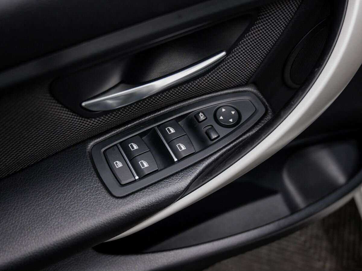 Купить BMW 3 серии, 2016, 188 888 км.. Фото: #14