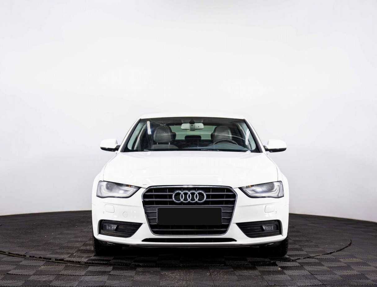 Купить Audi A4, 2012, 103 000 км.. Фото: #1
