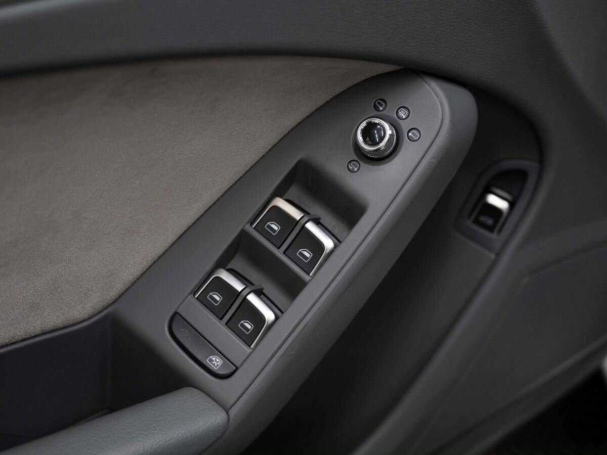 Купить Audi A4, 2012, 103 000 км.. Фото: #9