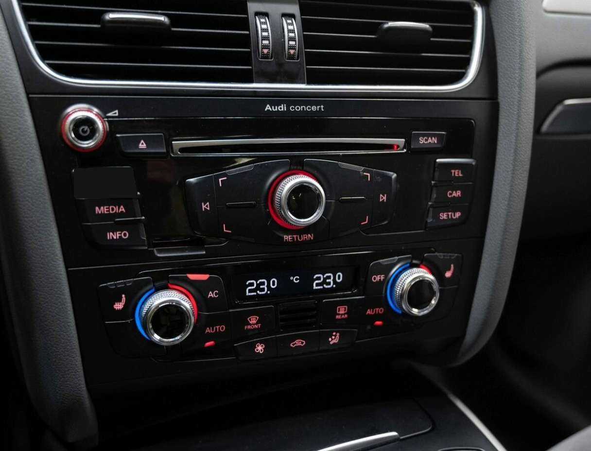 Купить Audi A4, 2012, 103 000 км.. Фото: #13