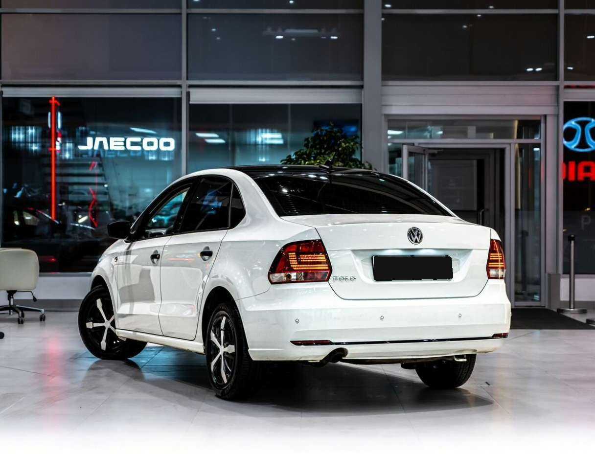 Купить Volkswagen Polo, 2017, 89 386 км.. Фото: #3