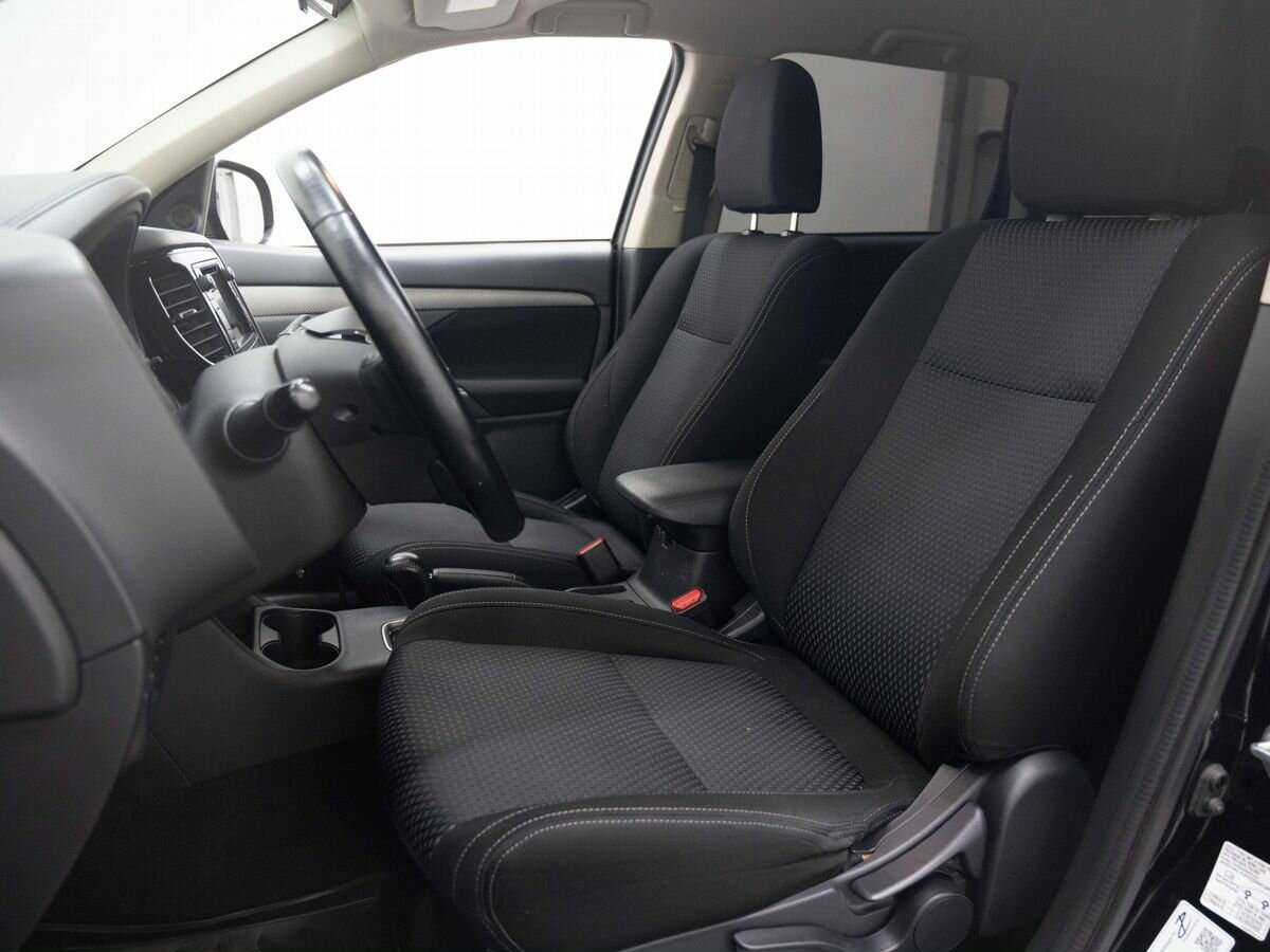 Купить Mitsubishi Outlander, 2016, 74 202 км.. Фото: #7