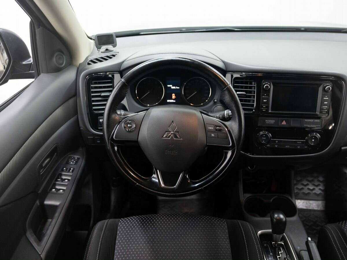 Купить Mitsubishi Outlander, 2016, 74 202 км.. Фото: #13