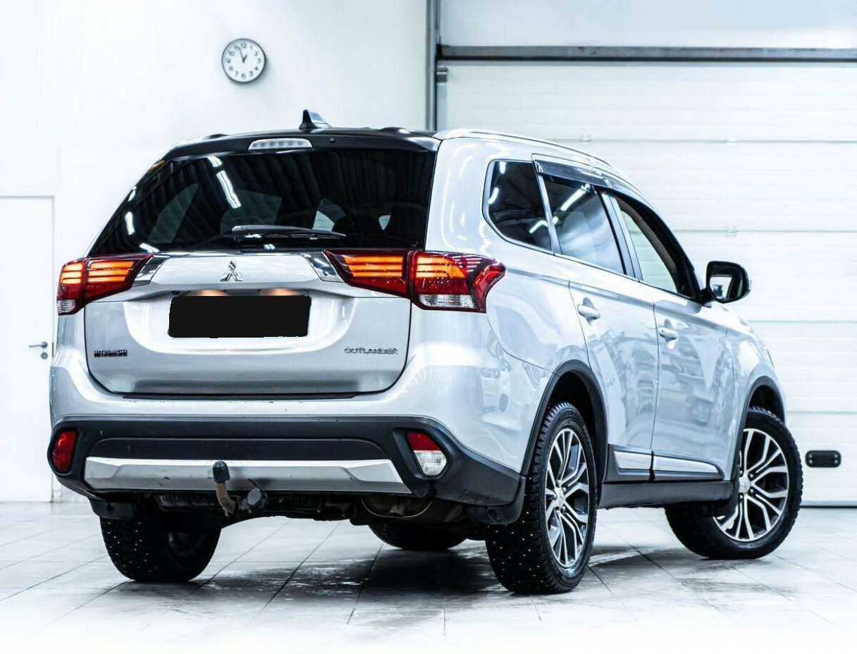 Купить Mitsubishi Outlander, 2017, 191 000 км.. Фото: #2