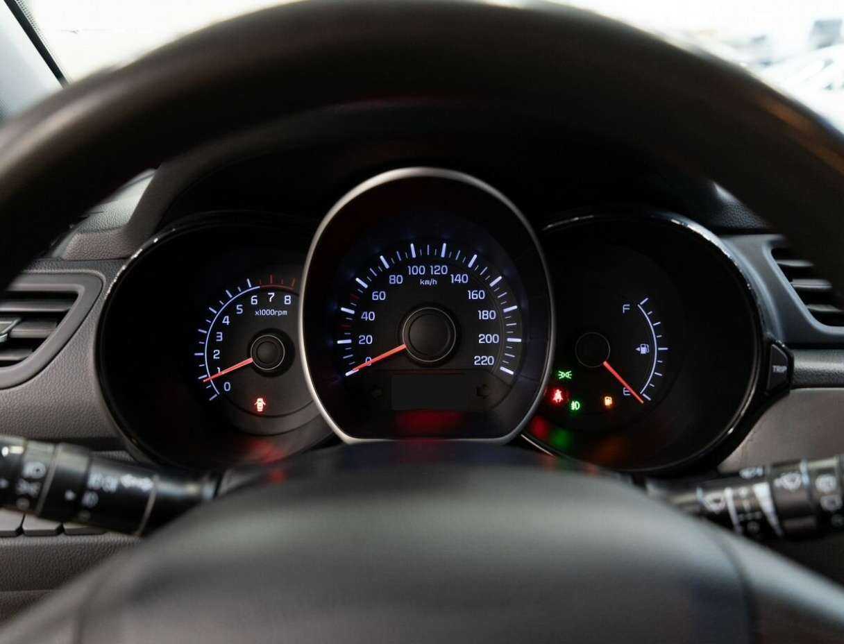 Купить Kia Rio, 2012, 286 550 км.. Фото: #8