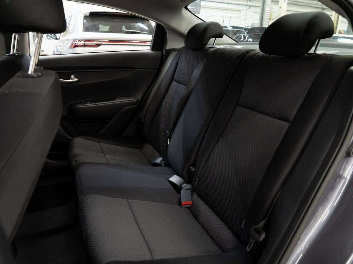 Купить Kia Rio, 2021, 38 970 км.. Фото: #6