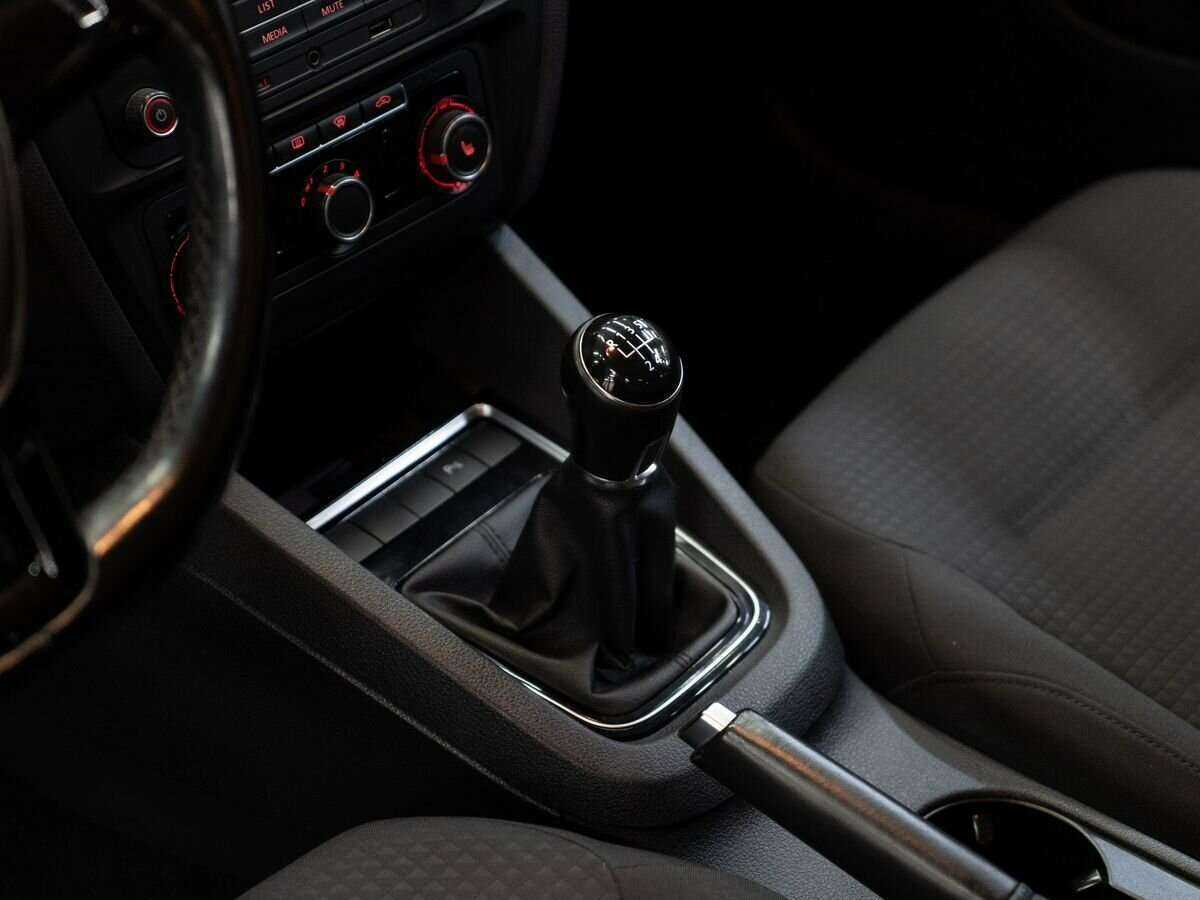 Купить Volkswagen Jetta, 2016, 107 000 км.. Фото: #11