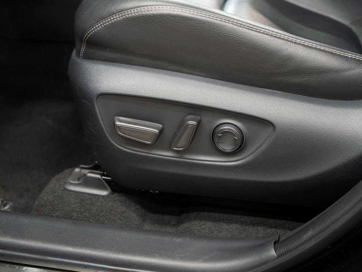 Купить Toyota RAV4, 2020, 91 800 км.. Фото: #15