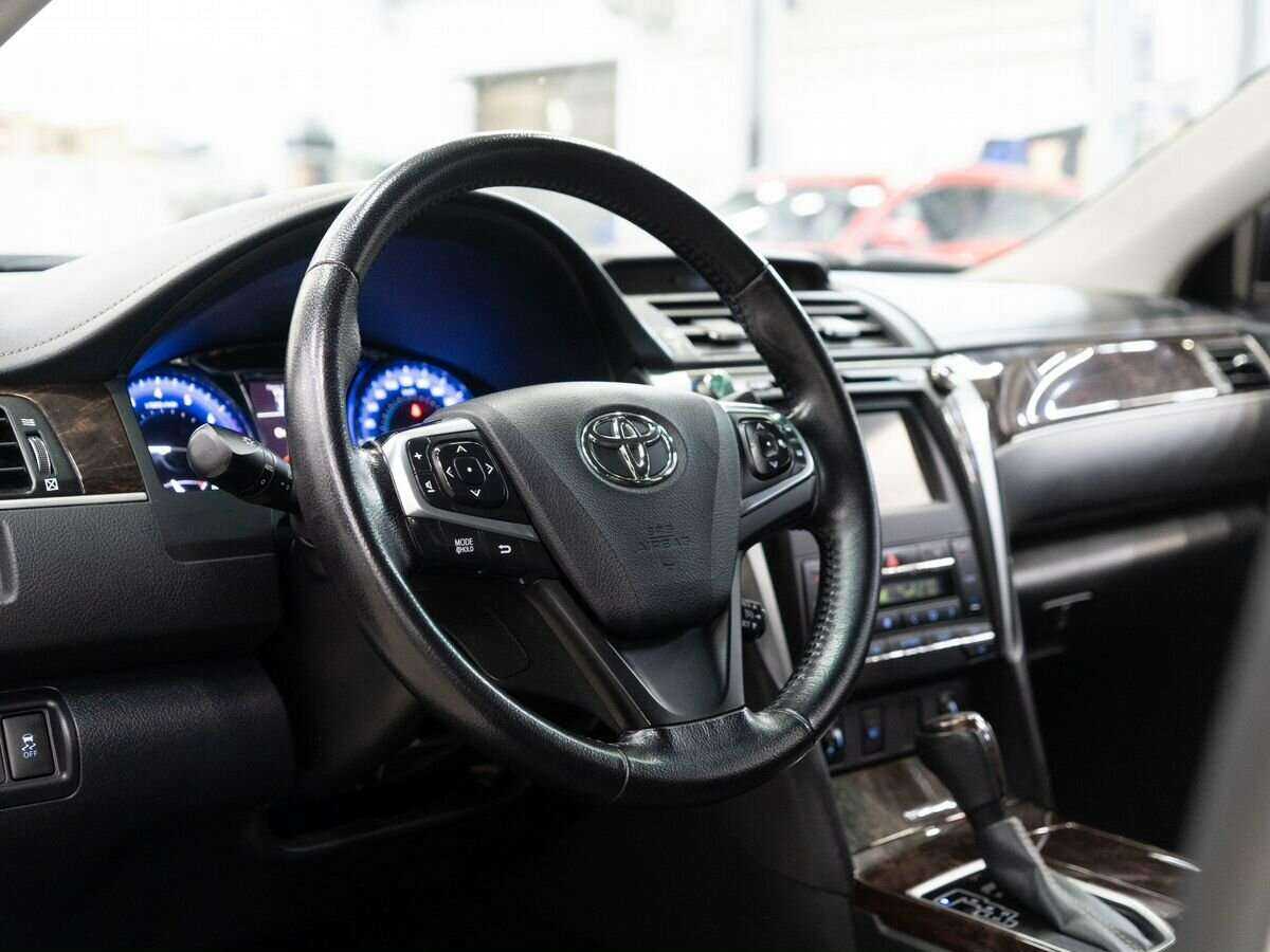 Купить Toyota Camry, 2016, 175 000 км.. Фото: #4