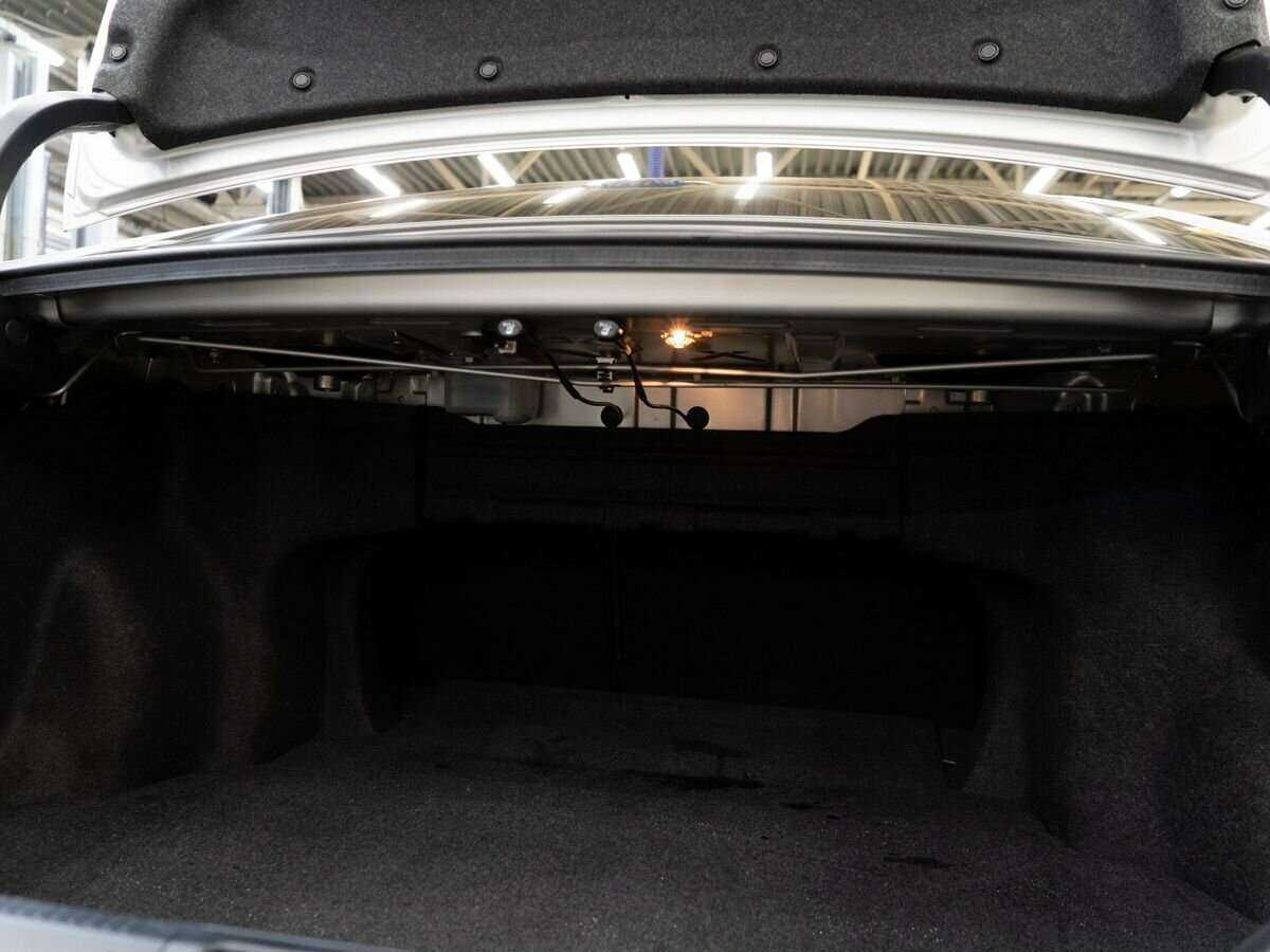 Купить Toyota Camry, 2015, 181 000 км.. Фото: #7