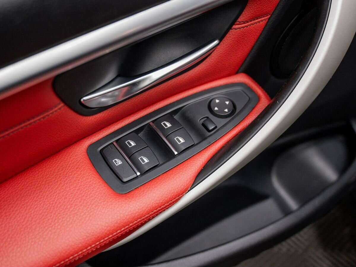 Купить BMW 3 серии, 2015, 175 000 км.. Фото: #12