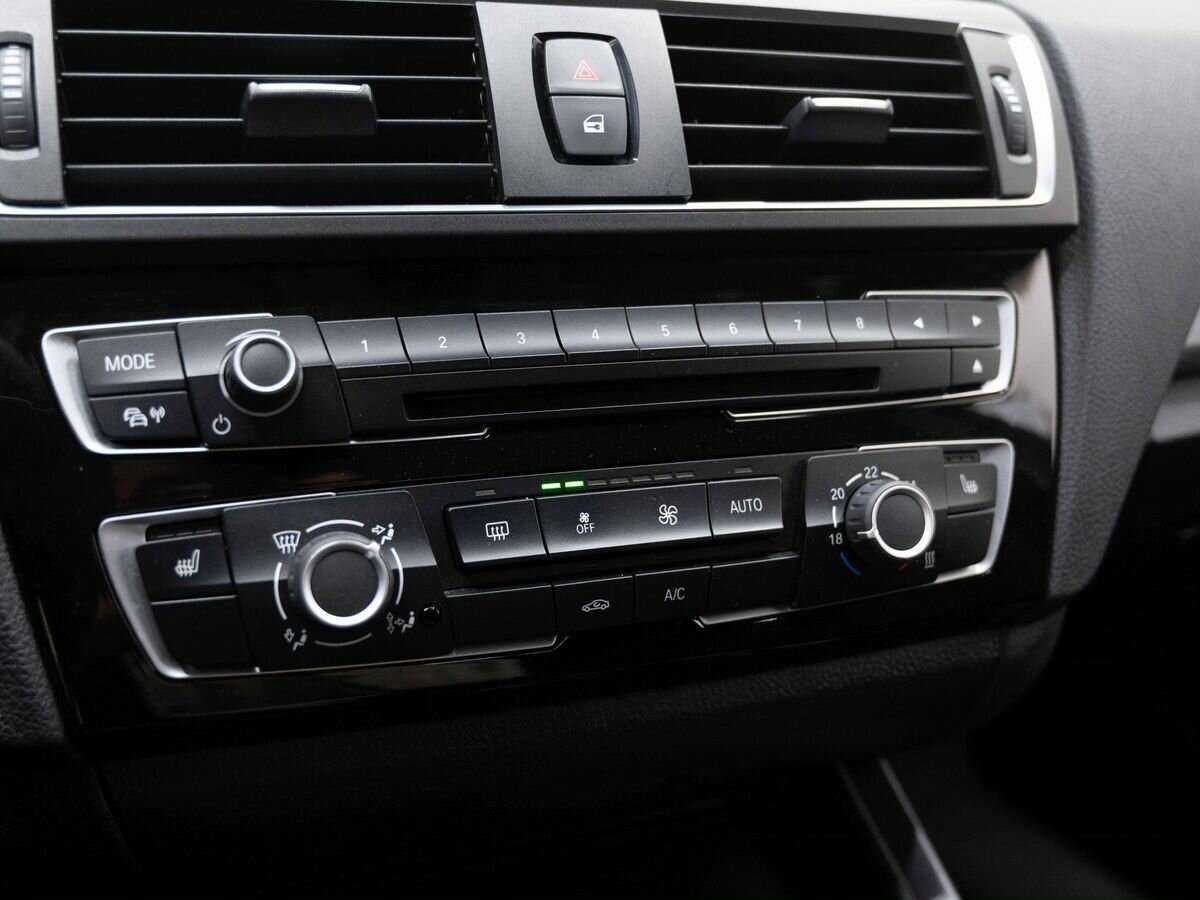 Купить BMW 1 серии, 2017, 112 000 км.. Фото: #16