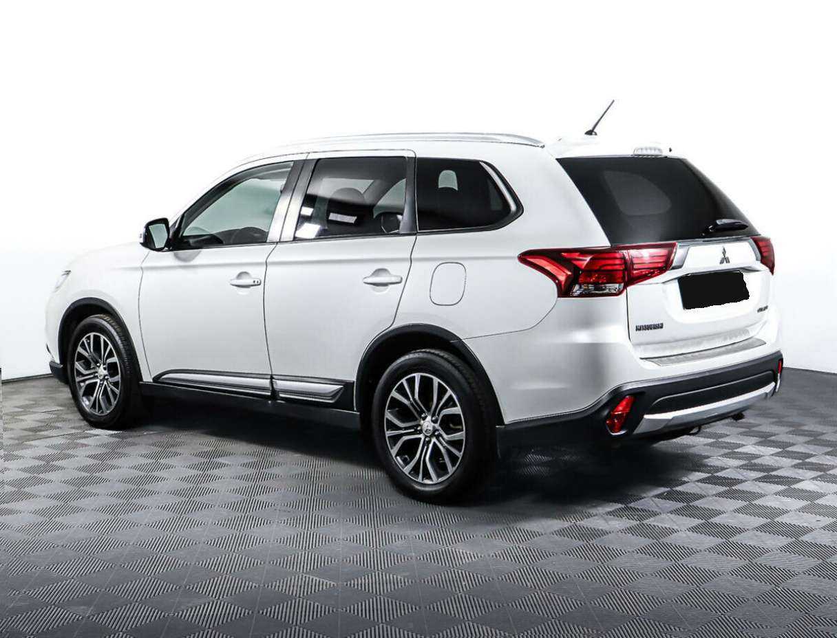 Купить Mitsubishi Outlander, 2016, 100 062 км.. Фото: #5