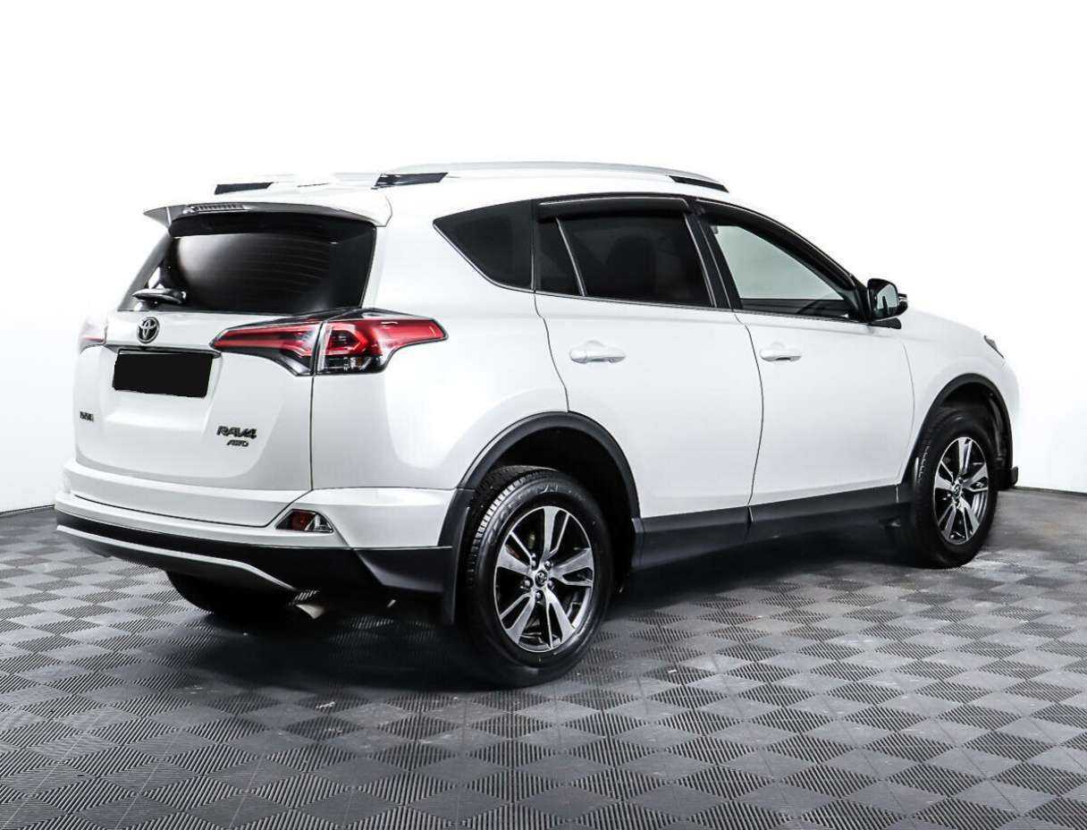 Купить Toyota RAV4, 2019, 119 238 км.. Фото: #4