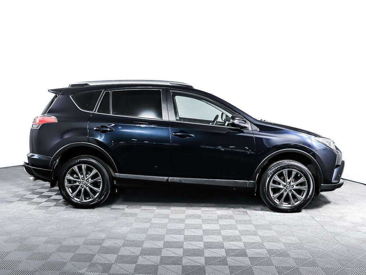 Купить Toyota RAV4, 2018, 118 300 км.. Фото: #3