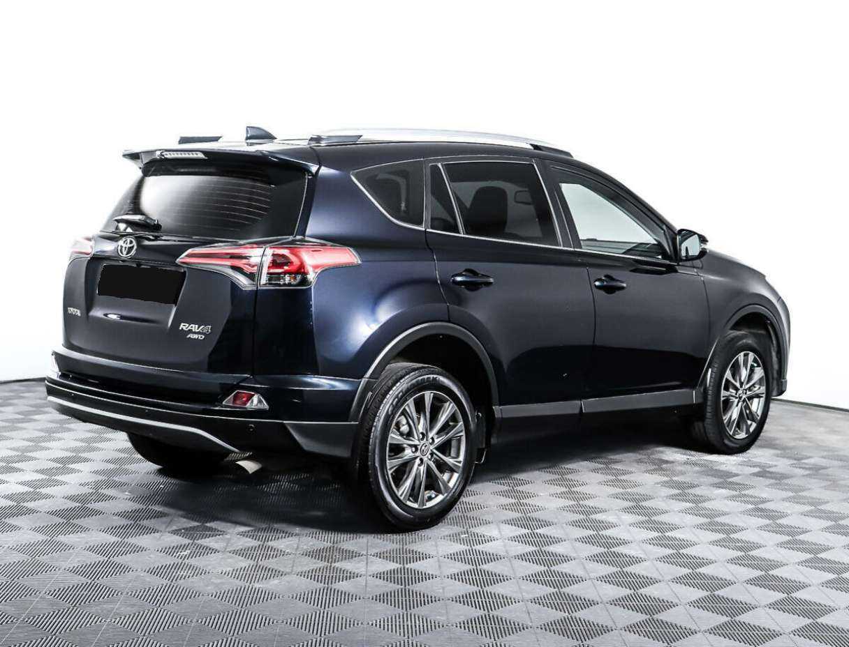 Купить Toyota RAV4, 2018, 118 300 км.. Фото: #4