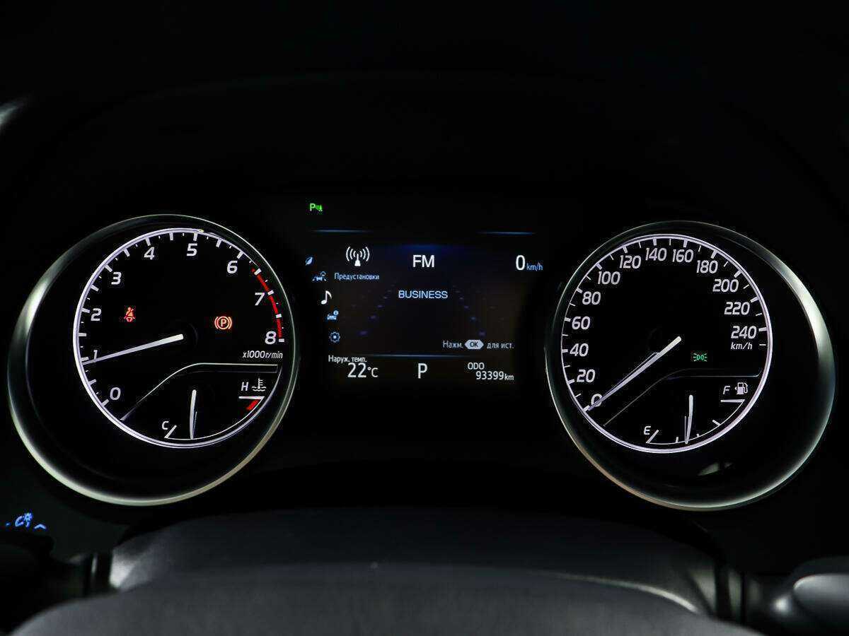 Купить Toyota Camry, 2019, 93 353 км.. Фото: #10