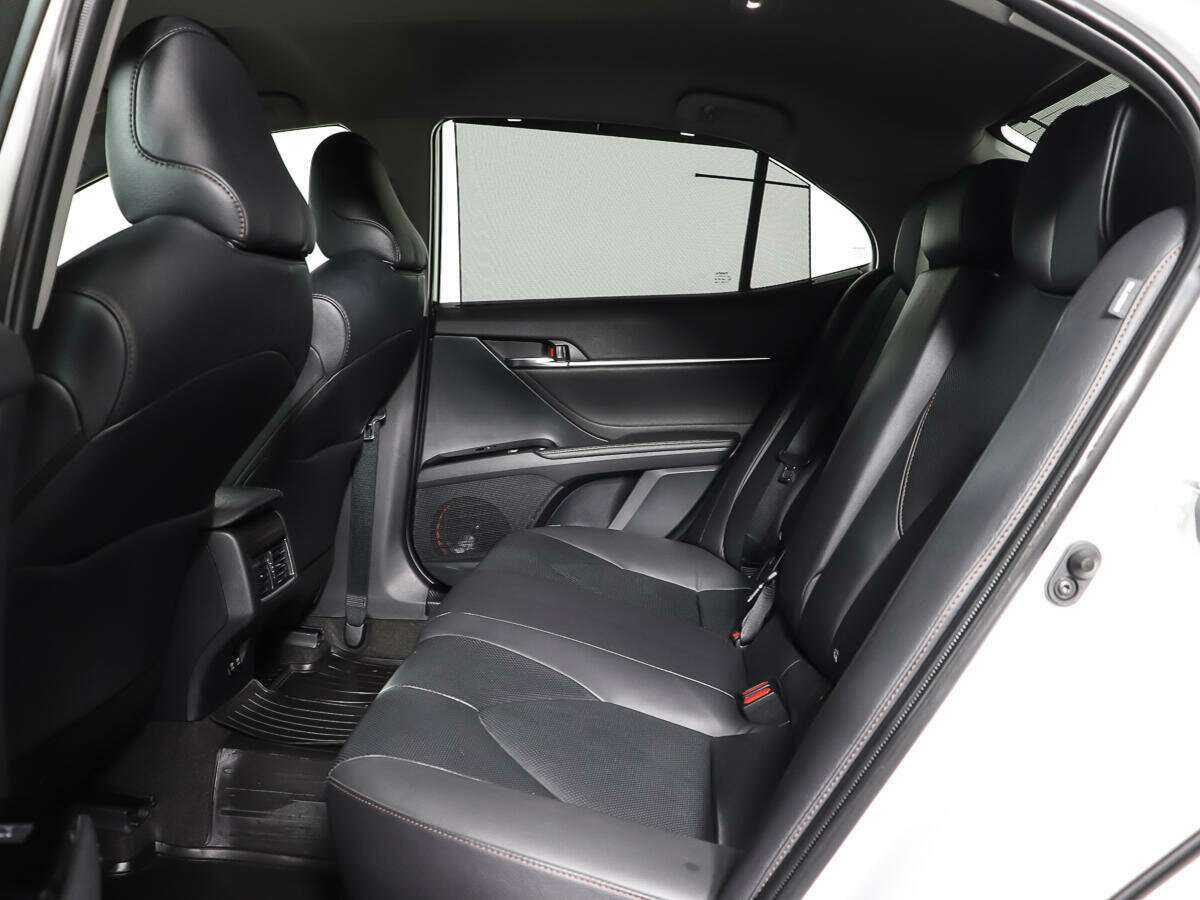 Купить Toyota Camry, 2020, 45 166 км.. Фото: #7