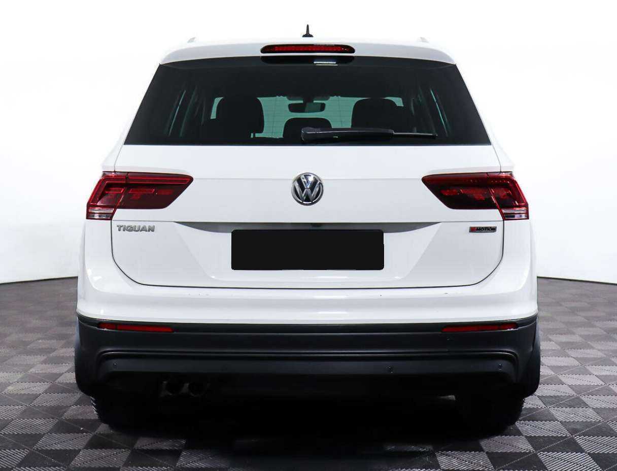 Купить Volkswagen Tiguan, 2018, 75 680 км.. Фото: #5