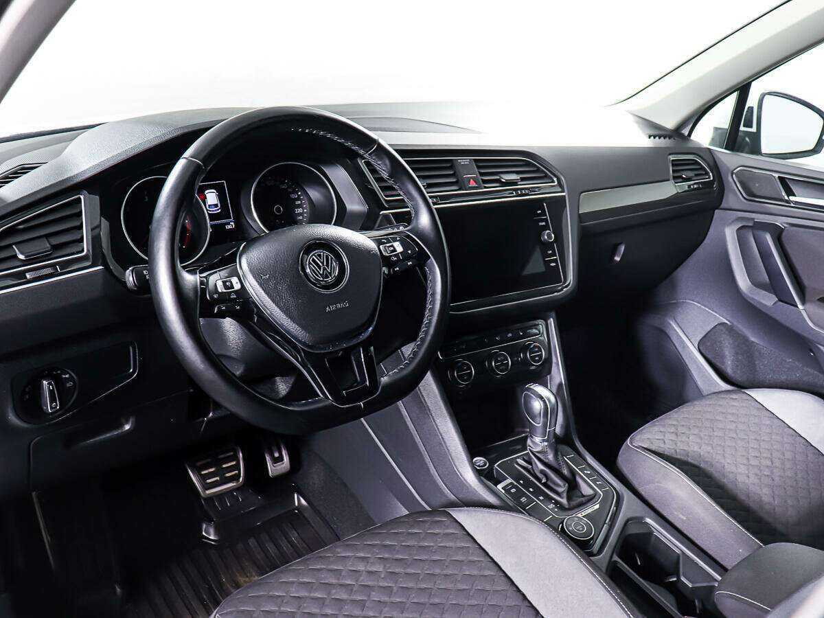 Купить Volkswagen Tiguan, 2018, 75 680 км.. Фото: #11
