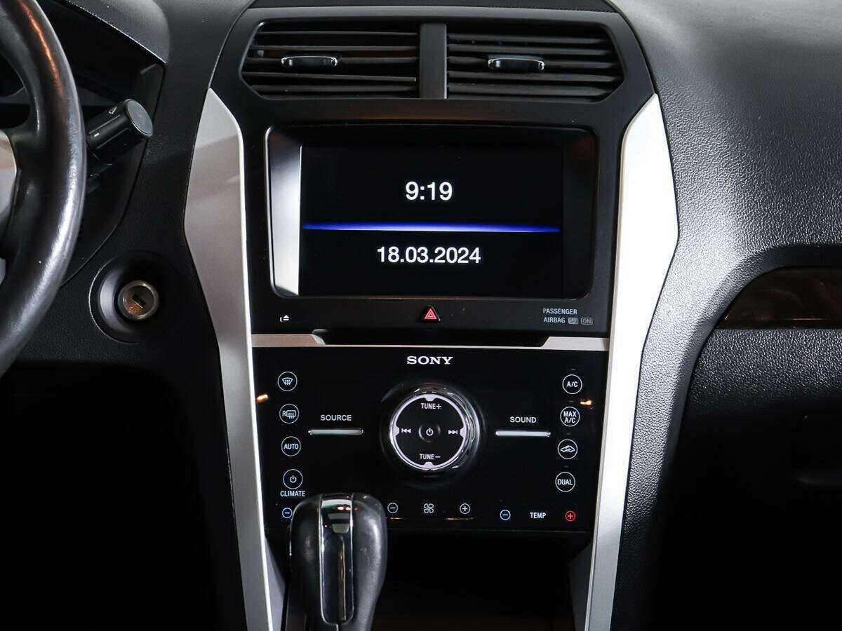 Купить Ford Explorer, 2015, 122 765 км.. Фото: #11