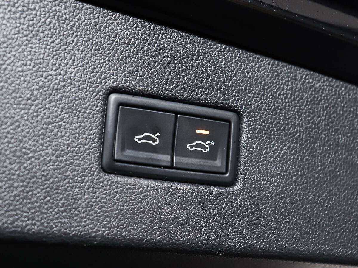 Купить Volkswagen Tiguan, 2018, 152 845 км.. Фото: #15