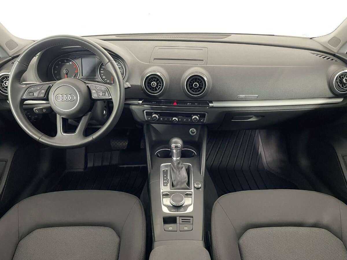 Купить Audi A3, 2018, 64 930 км.. Фото: #6