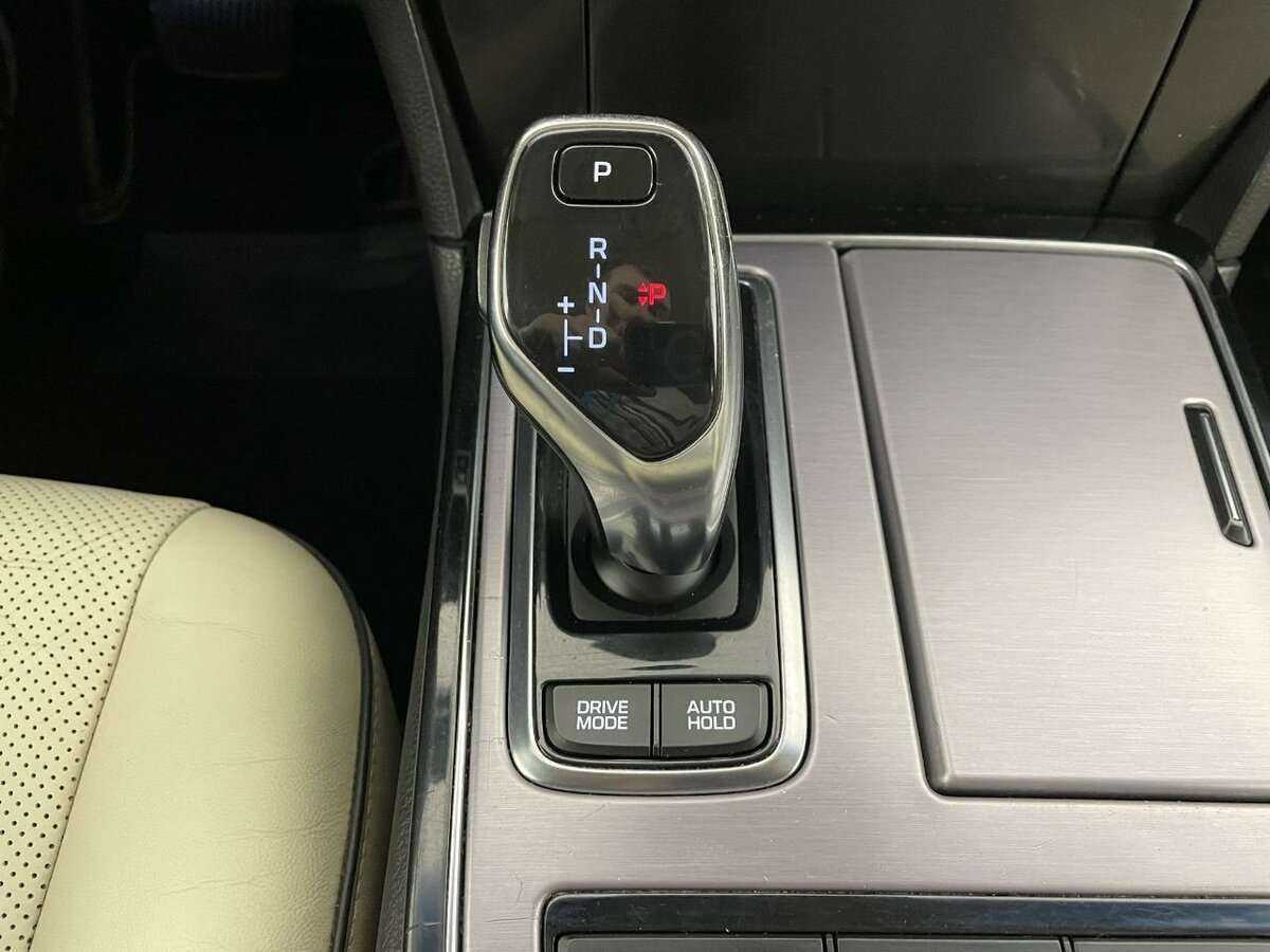 Купить Hyundai Equus, 2013, 223 480 км.. Фото: #12