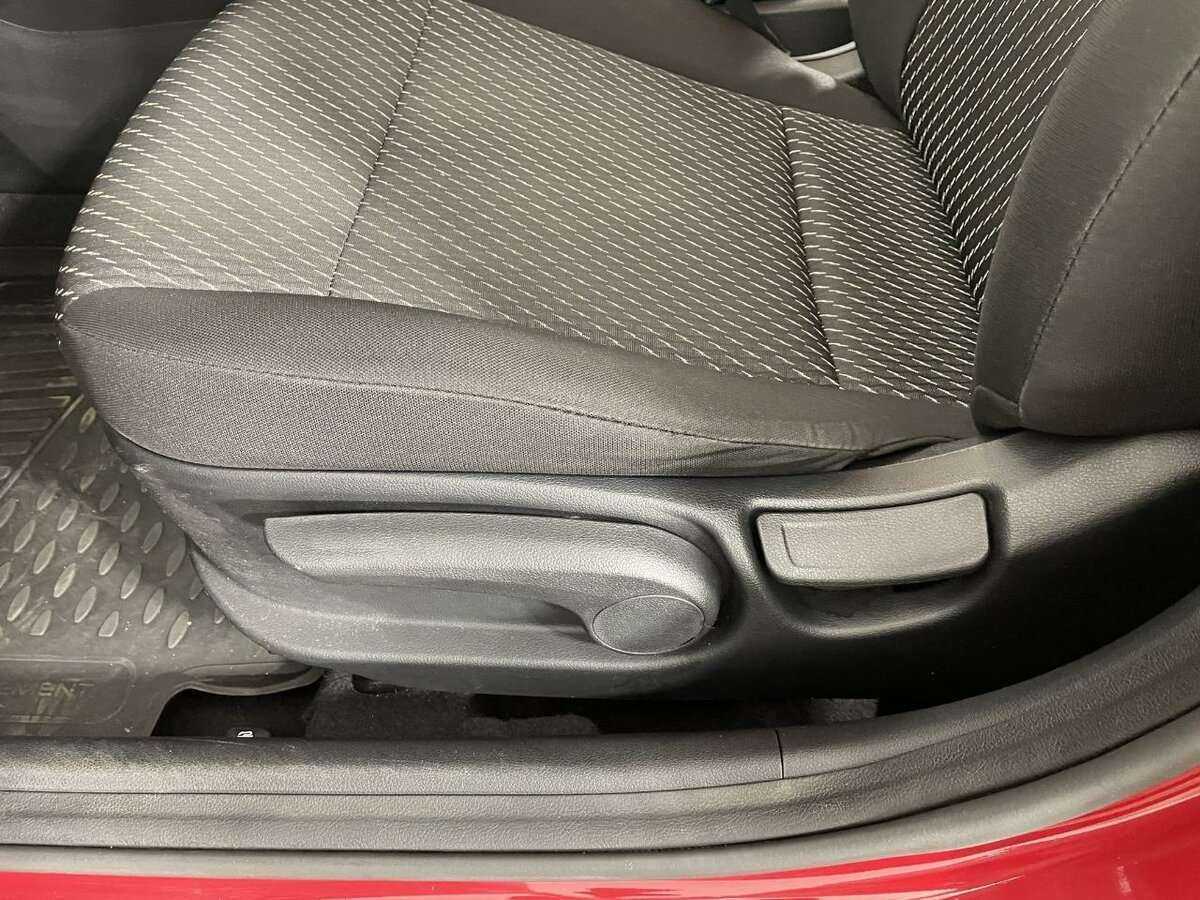 Купить Kia Rio, 2019, 117 539 км.. Фото: #9