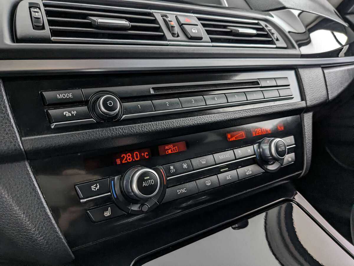 Купить BMW 5 серии, 2014, 168 988 км.. Фото: #15