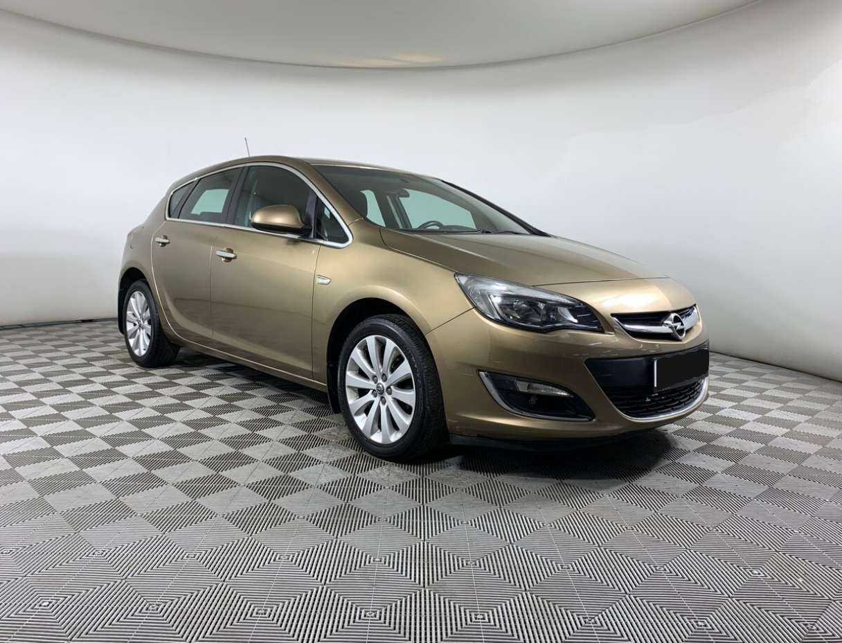 Купить Opel Astra, 2012, 76 821 км.. Фото: #2