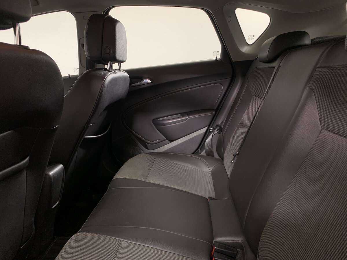 Купить Opel Astra, 2012, 76 821 км.. Фото: #15