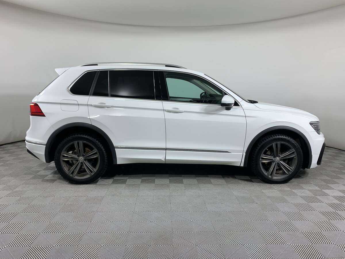 Купить Volkswagen Tiguan, 2018, 99 995 км.. Фото: #3
