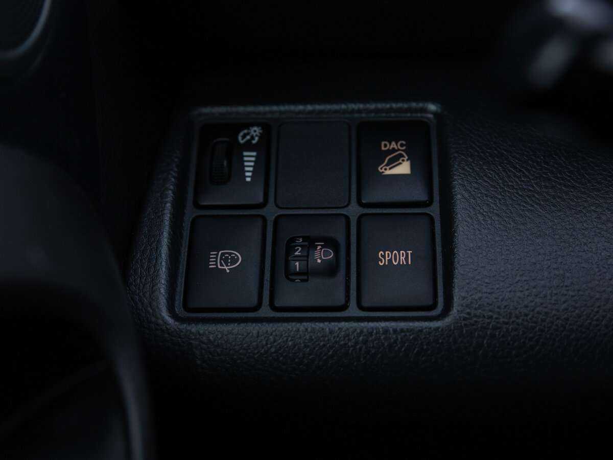 Купить Toyota RAV4, 2012, 292 581 км.. Фото: #14