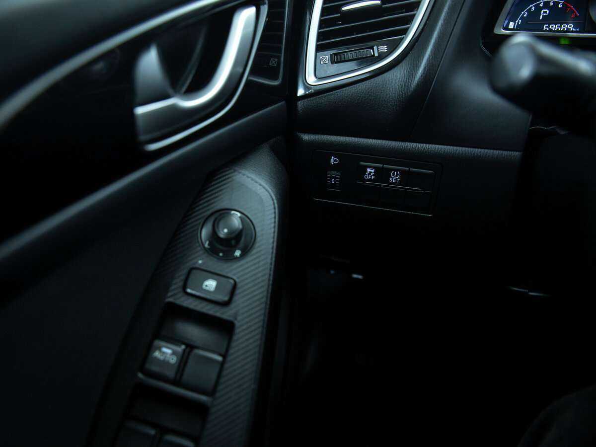 Купить Mazda 3, 2014, 69 689 км.. Фото: #16