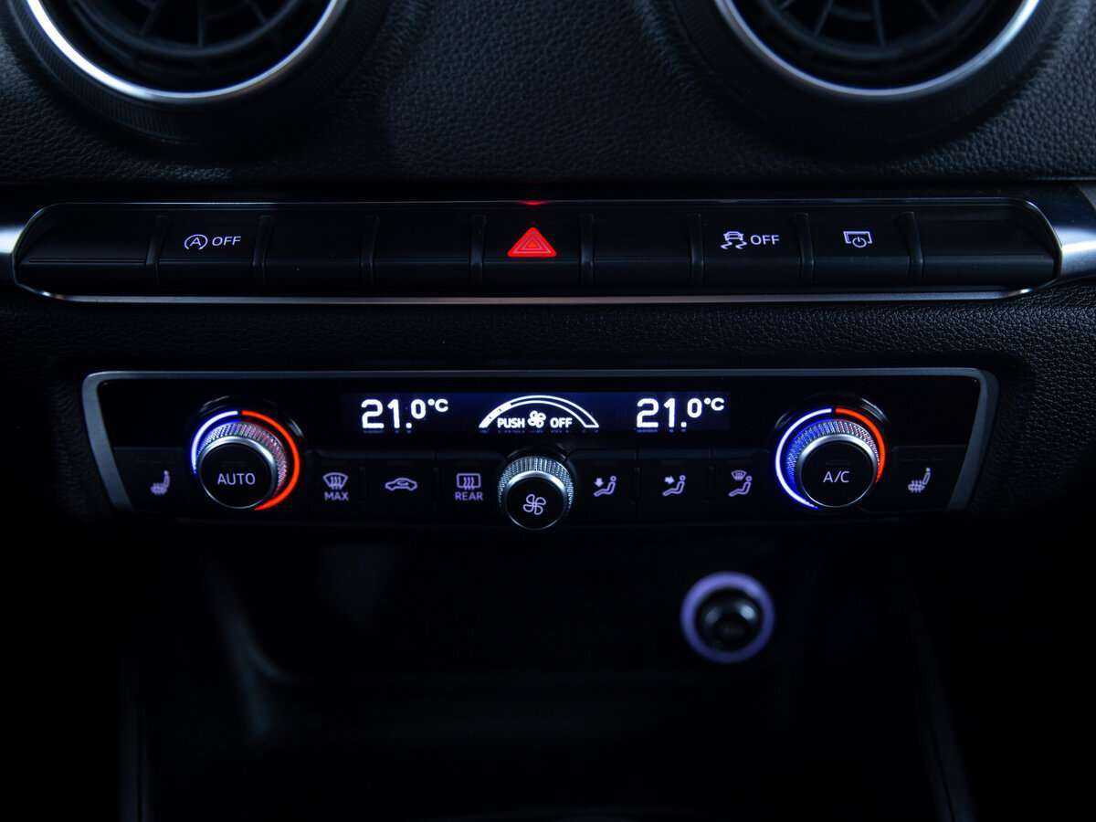 Купить Audi A3, 2020, 65 318 км.. Фото: #14