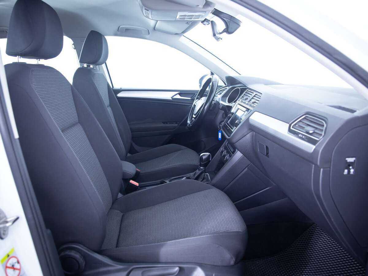 Купить Volkswagen Tiguan, 2018, 114 132 км.. Фото: #9