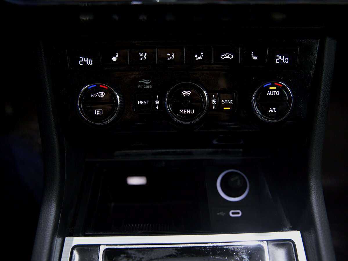 Купить Skoda Superb, 2021, 75 648 км.. Фото: #12