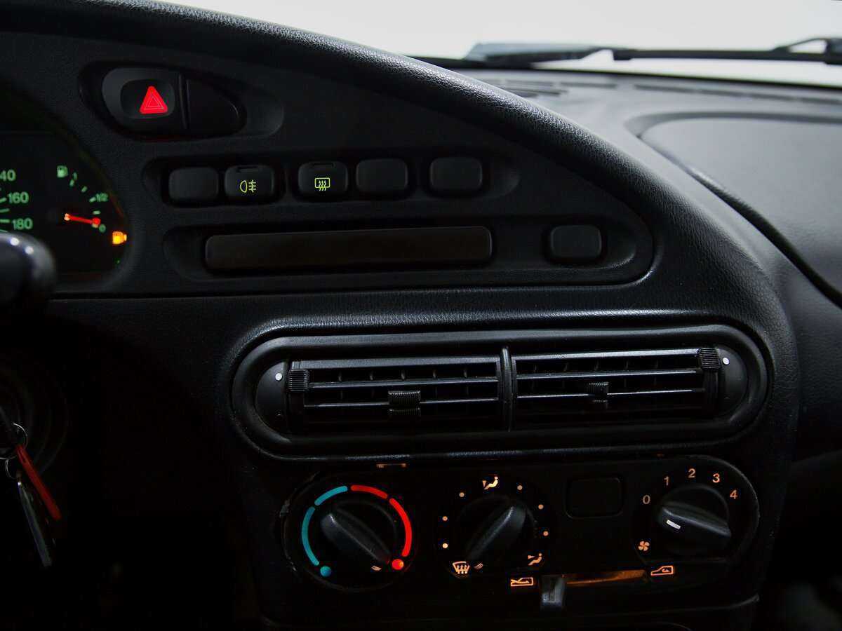 Купить Chevrolet Niva, 2017, 99 573 км.. Фото: #11