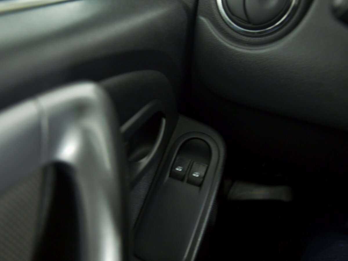 Купить Renault Duster, 2012, 196 836 км.. Фото: #13