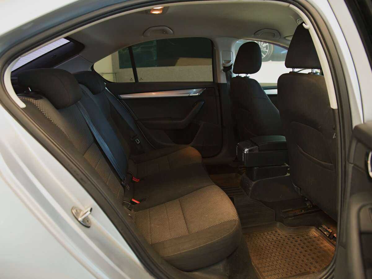 Купить Skoda Octavia, 2014, 233 564 км.. Фото: #4