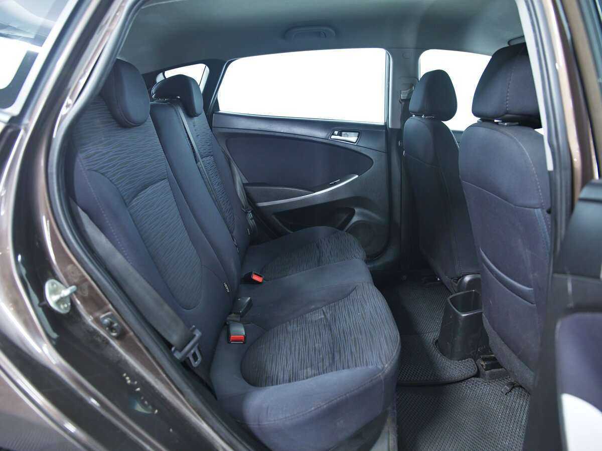 Купить Hyundai Solaris, 2015, 187 312 км.. Фото: #8