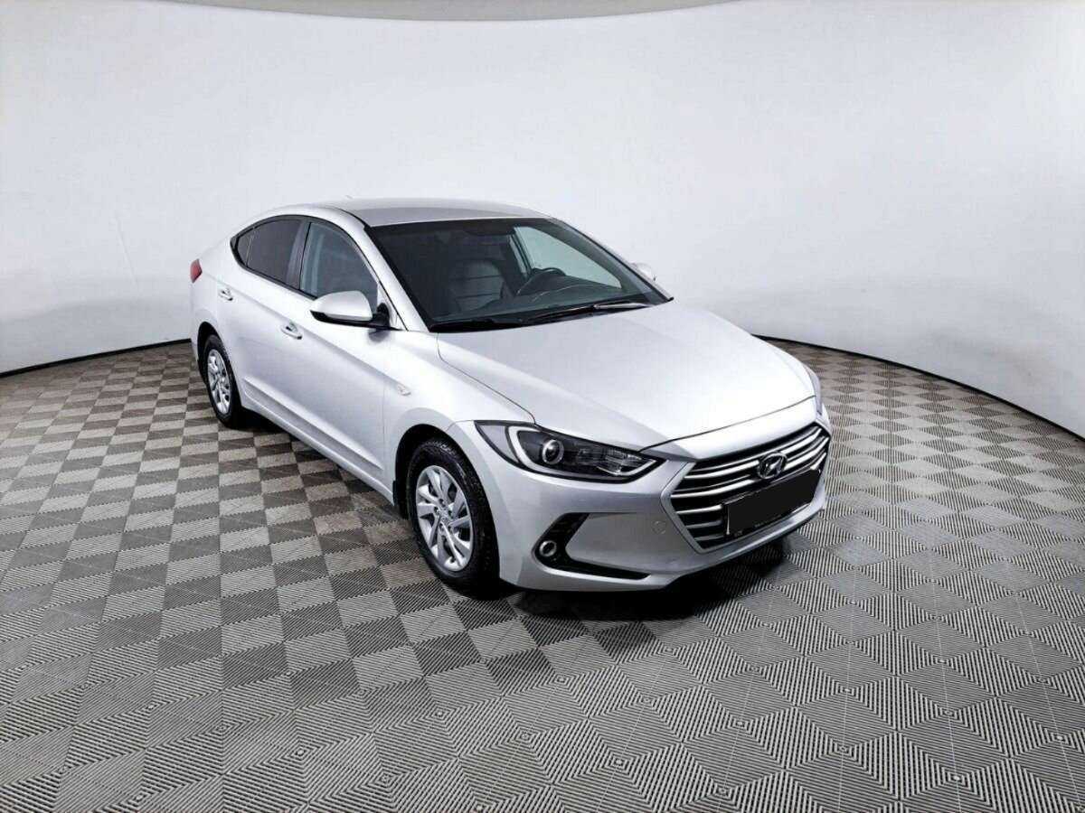 Купить Hyundai Elantra, 2017, 133 552 км.. Фото: #2