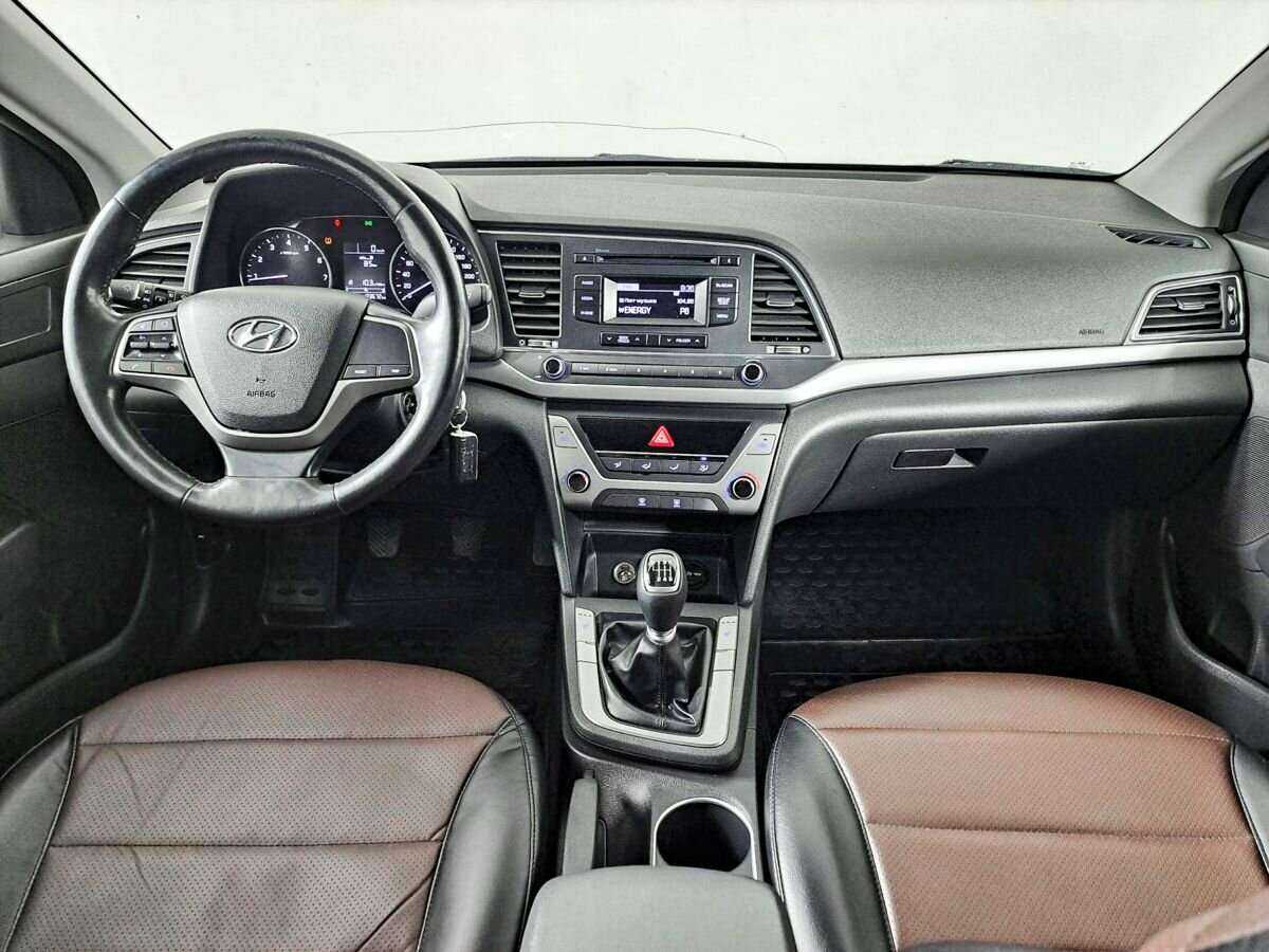 Купить Hyundai Elantra, 2017, 133 552 км.. Фото: #11