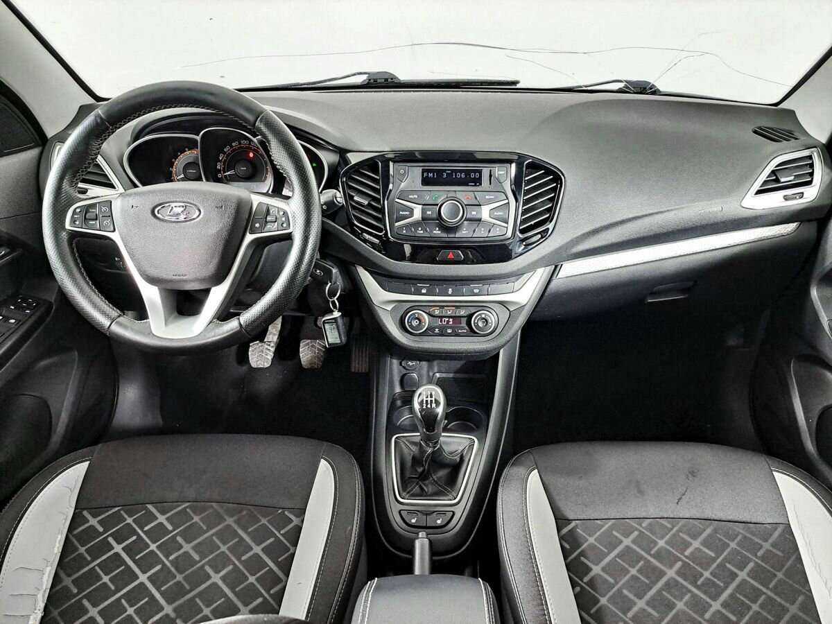 Купить Lada (ВАЗ) Vesta, 2017, 169 905 км.. Фото: #13