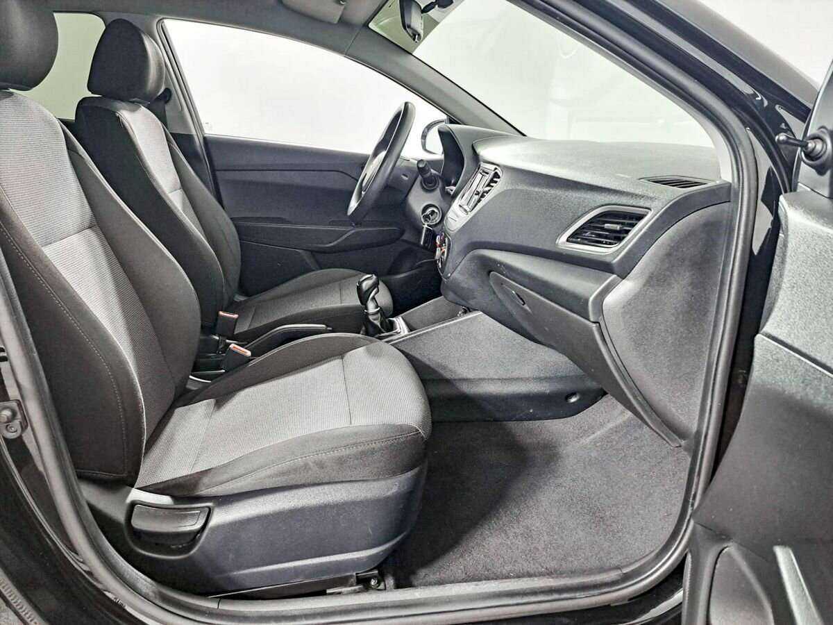 Купить Hyundai Solaris, 2018, 94 096 км.. Фото: #10